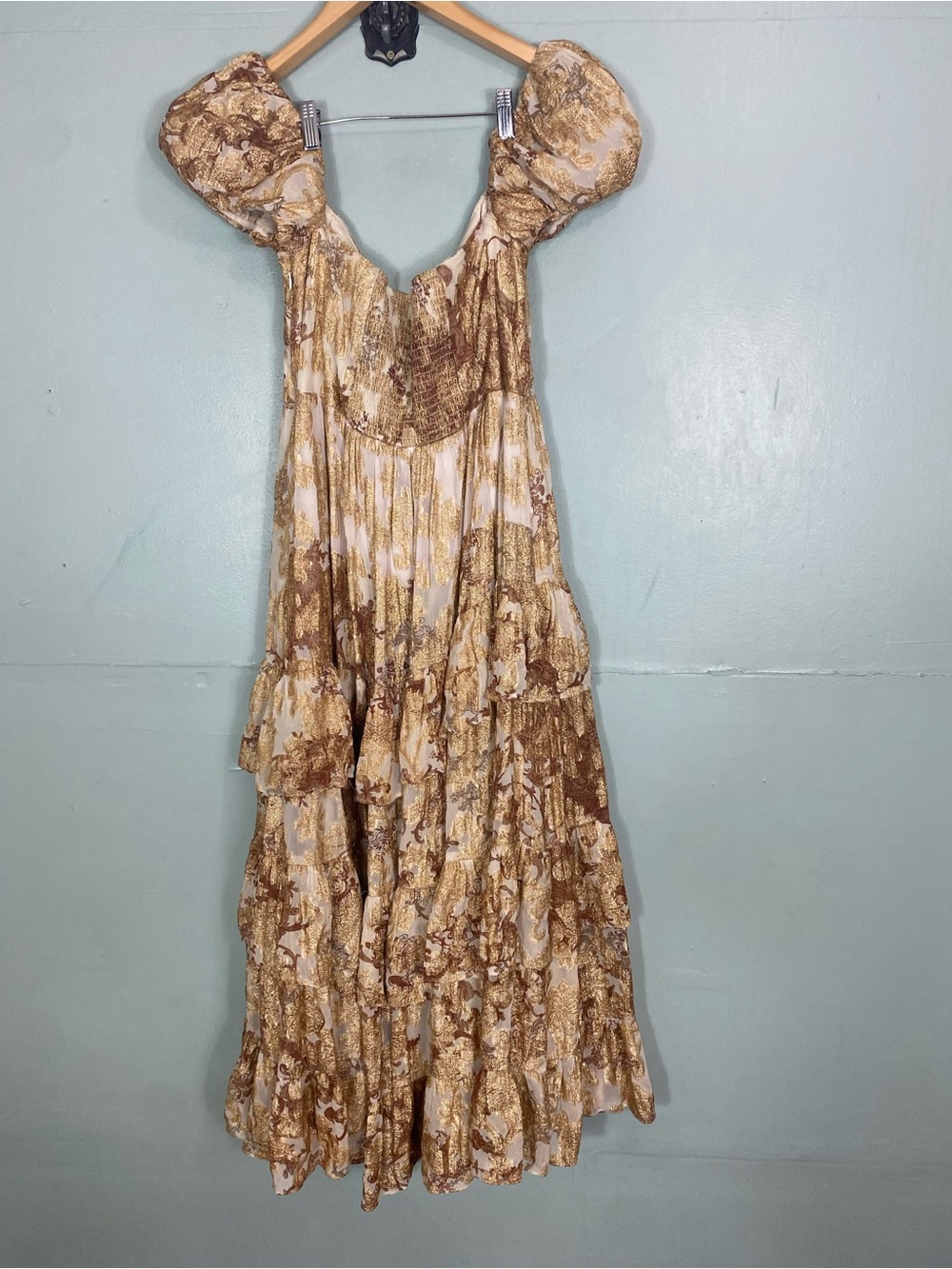 BHLDN Lurex Printed Tiered Puff Sleeve Dress Gold Metallic Size Large - Picture 6 of 11